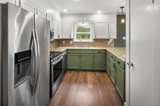 2900 Normand Drive, College Station, TX 77845
