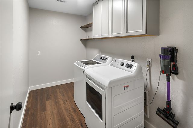 2900 Normand Drive, College Station, TX 77845