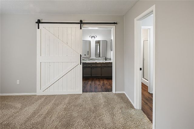 2900 Normand Drive, College Station, TX 77845
