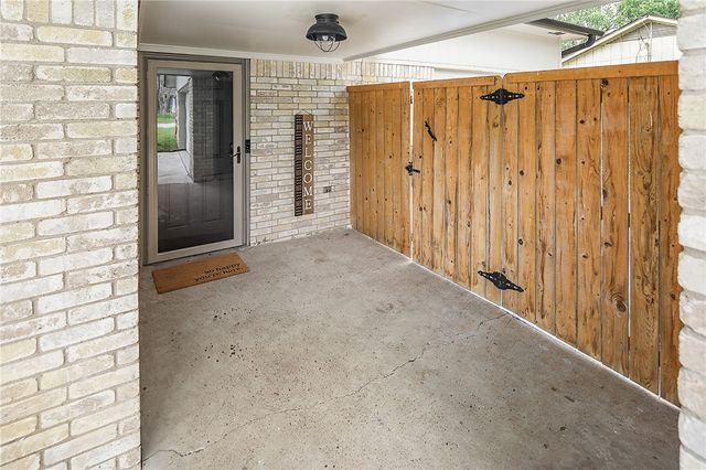 2900 Normand Drive, College Station, TX 77845