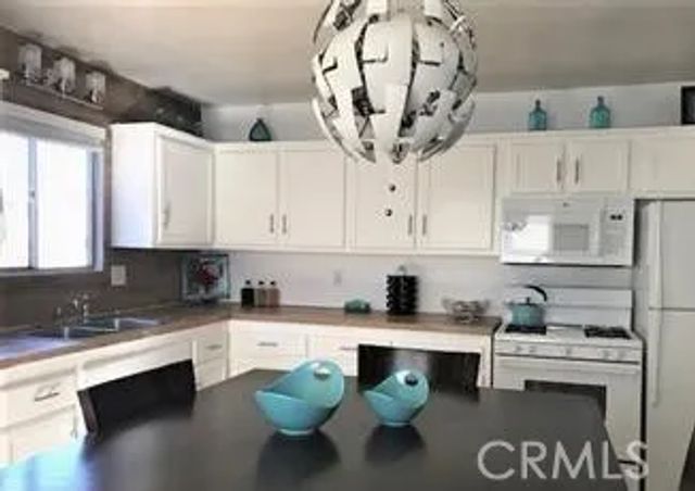 657 W Valley, Big Bear City, CA 92314