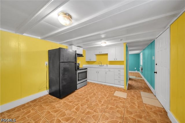 8239 Sevigny DR, North Fort Myers, FL 33917