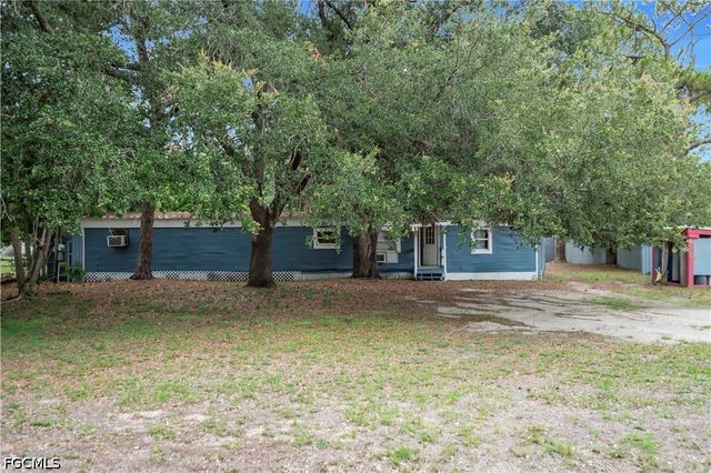8239 Sevigny DR, North Fort Myers, FL 33917