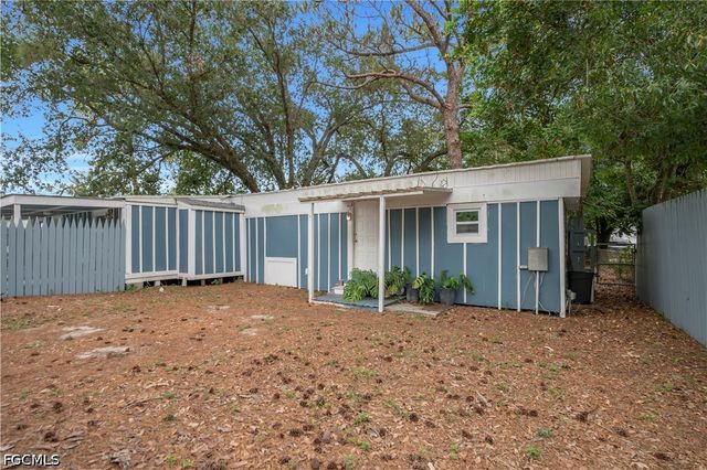 8239 Sevigny DR, North Fort Myers, FL 33917