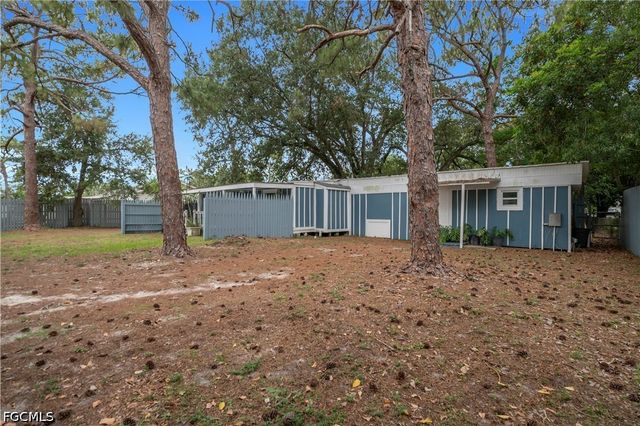8239 Sevigny DR, North Fort Myers, FL 33917
