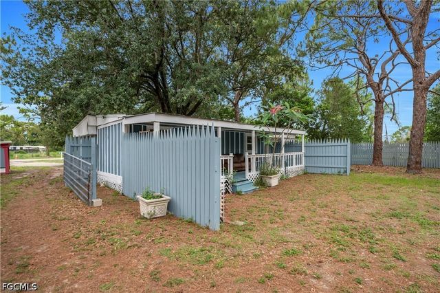 8239 Sevigny DR, North Fort Myers, FL 33917
