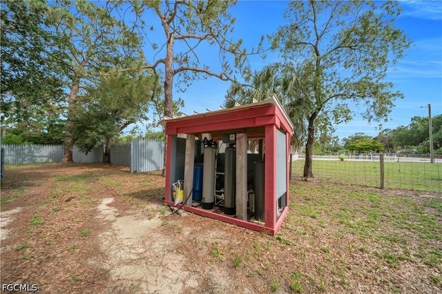 8239 Sevigny DR, North Fort Myers, FL 33917