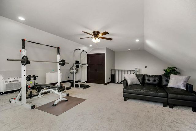 2909 S 74th Street, Kansas City, KS 66106