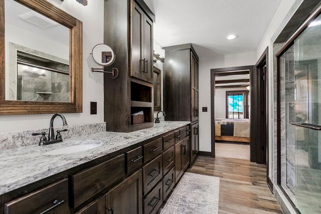 2909 S 74th Street, Kansas City, KS 66106