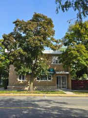 5718 W 35th Street, Cicero, IL 60804
