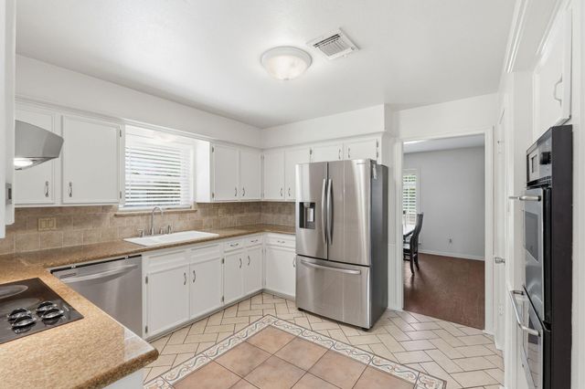 13710 Foxmoor Lane, Houston, TX 77069