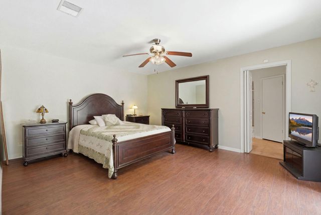13710 Foxmoor Lane, Houston, TX 77069