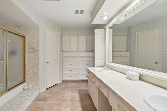 13710 Foxmoor Lane, Houston, TX 77069