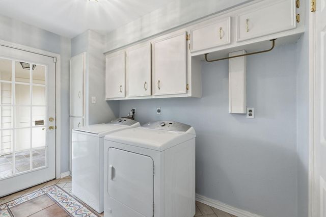 13710 Foxmoor Lane, Houston, TX 77069