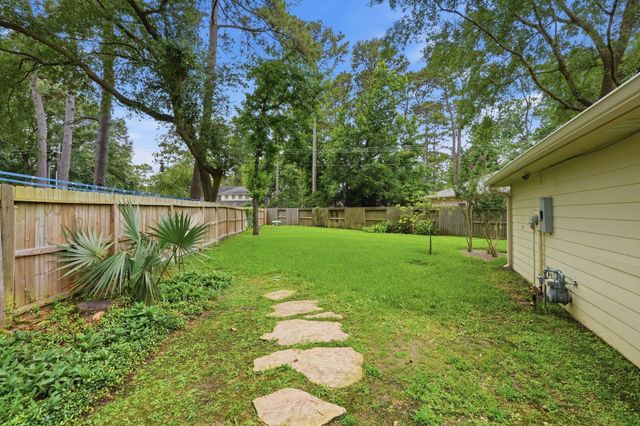 13710 Foxmoor Lane, Houston, TX 77069