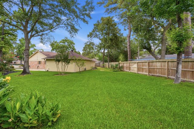 13710 Foxmoor Lane, Houston, TX 77069