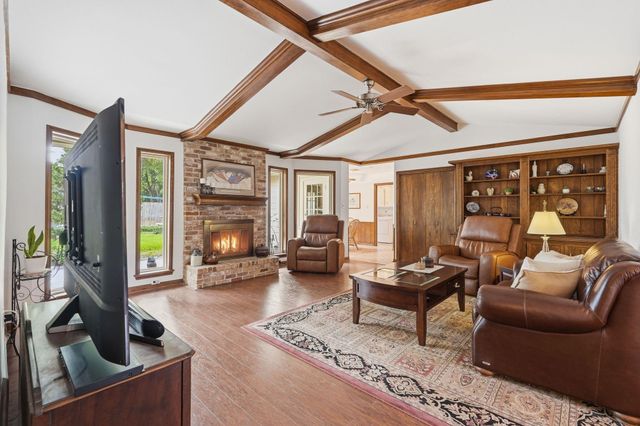 13710 Foxmoor Lane, Houston, TX 77069