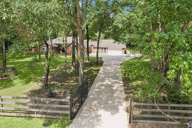 40307 Pipestone Road, Magnolia, TX 77354