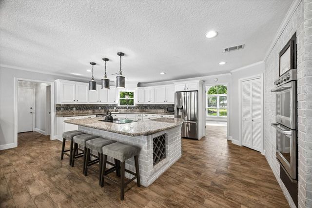 40307 Pipestone Road, Magnolia, TX 77354