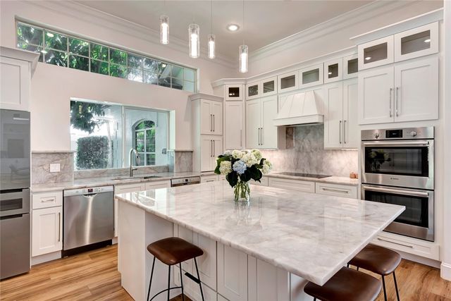 500 Marbrisa Drive, Vero Beach, FL 32963