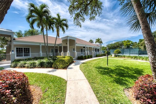 500 Marbrisa Drive, Vero Beach, FL 32963