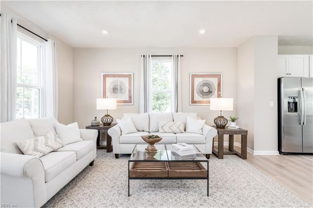 216 Reids Place DR, Suffolk, VA 23434