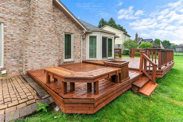 53725 Arabian Trail, Macomb, MI 48042