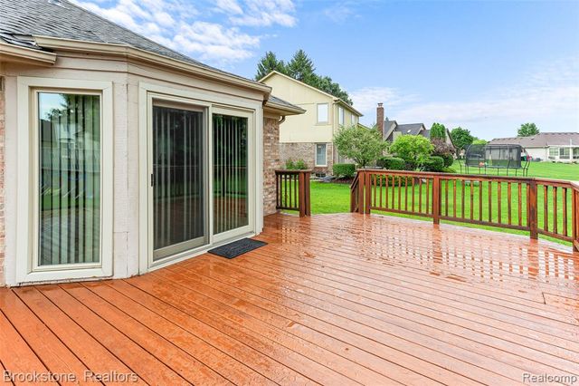 53725 Arabian Trail, Macomb, MI 48042