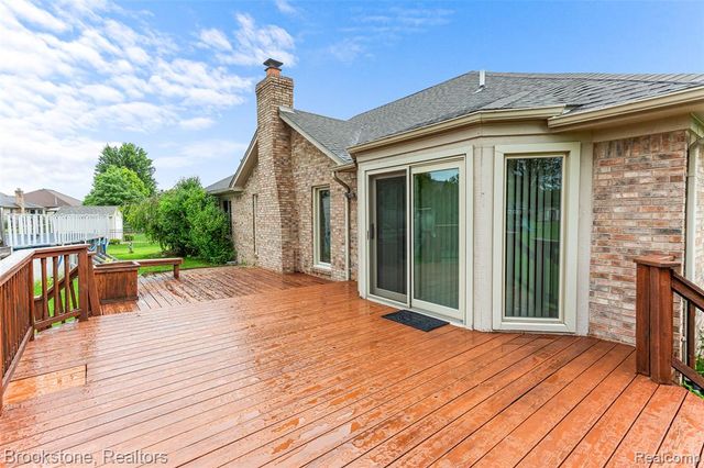 53725 Arabian Trail, Macomb, MI 48042