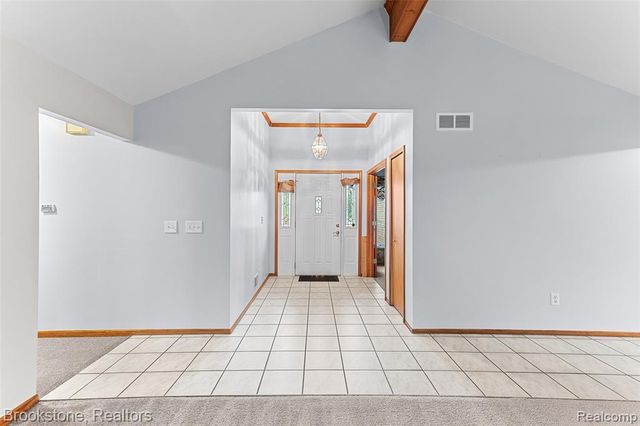 53725 Arabian Trail, Macomb, MI 48042