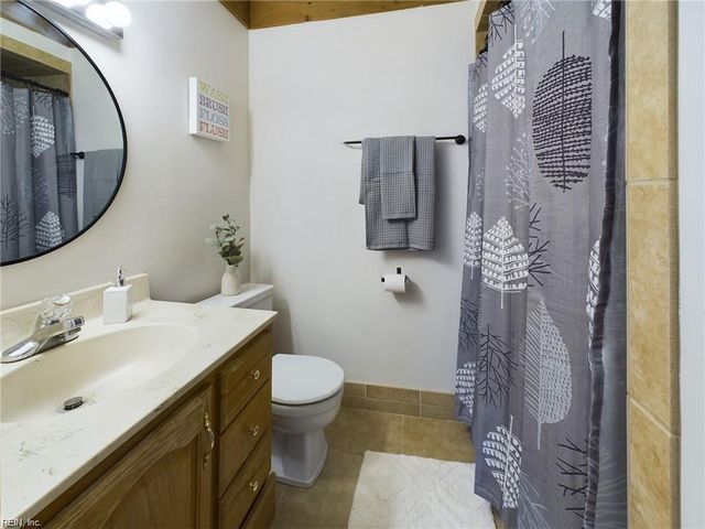 1320 Pierside CT, Virginia Beach, VA 23453