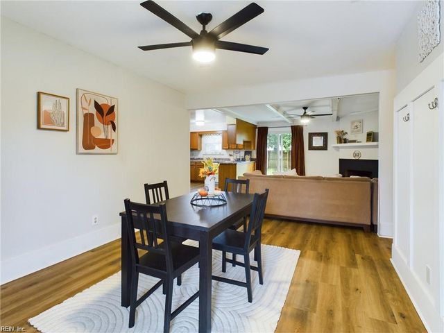 1320 Pierside CT, Virginia Beach, VA 23453