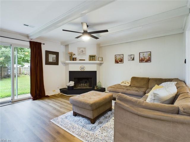 1320 Pierside CT, Virginia Beach, VA 23453