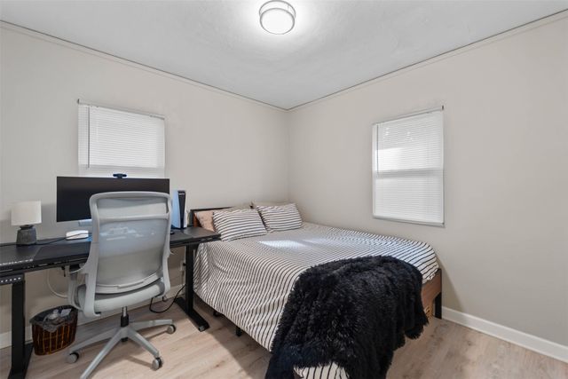 2203 35th Street, Des Moines, IA 50310