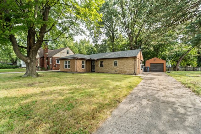 2203 35th Street, Des Moines, IA 50310