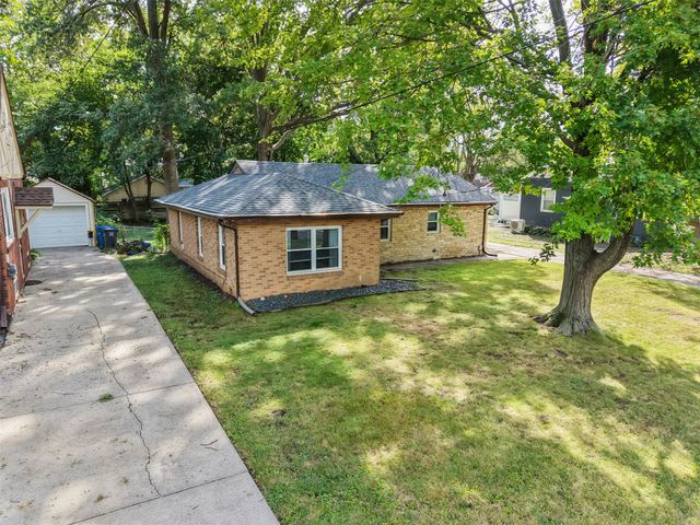 2203 35th Street, Des Moines, IA 50310