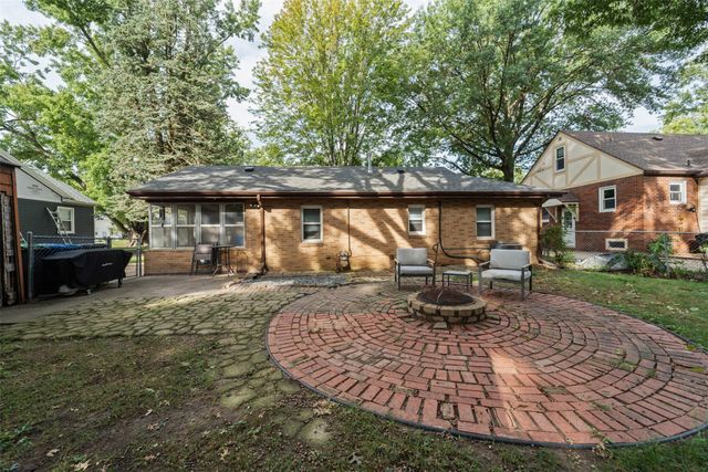 2203 35th Street, Des Moines, IA 50310