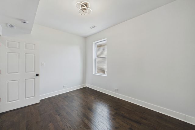 7919 S Ellis Avenue 3, Chicago, IL 60619