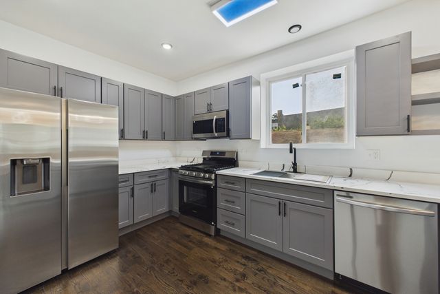 7919 S Ellis Avenue 3, Chicago, IL 60619