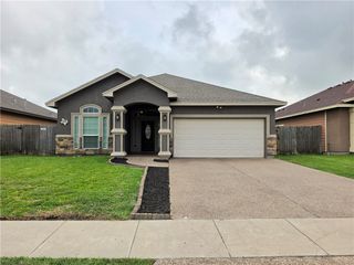 4343 Summer Wind Dr, Corpus Christi, TX 78413