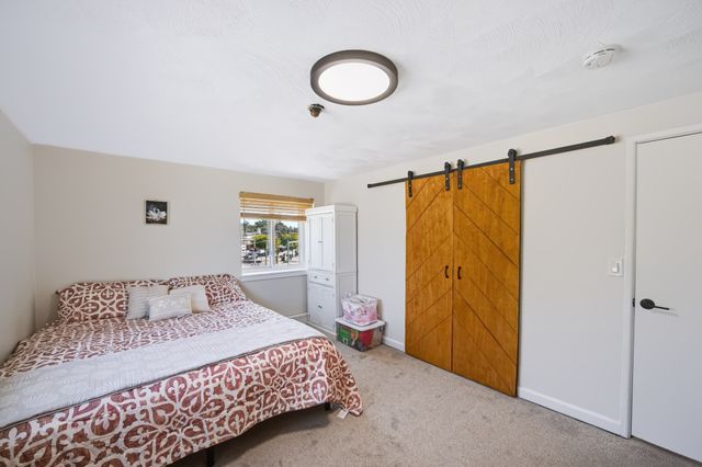 215 Winter St 3P, Weymouth, MA 02188