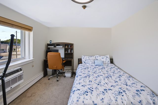 215 Winter St 3P, Weymouth, MA 02188