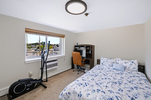 215 Winter St 3P, Weymouth, MA 02188