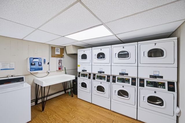 215 Winter St 3P, Weymouth, MA 02188