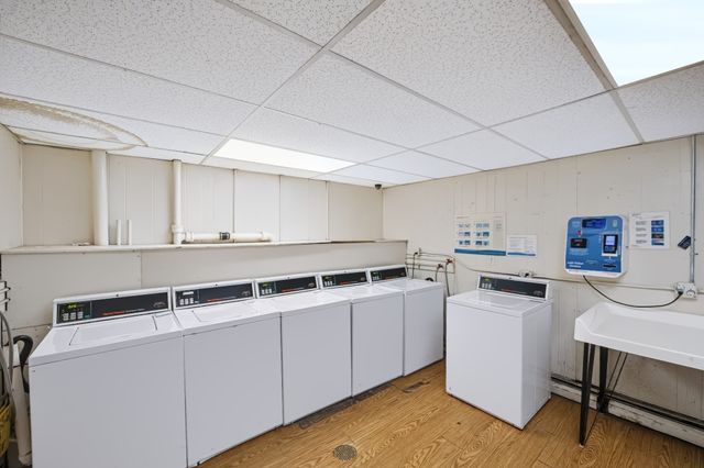 215 Winter St 3P, Weymouth, MA 02188