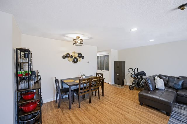 215 Winter St 3P, Weymouth, MA 02188
