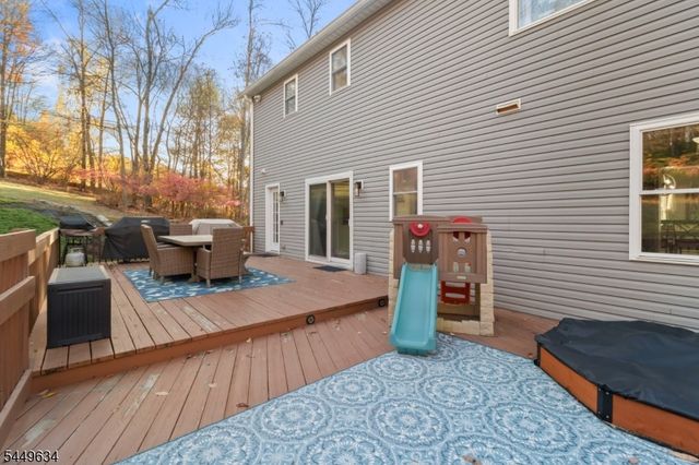 55 Woodland Rd, Franklin Boro, NJ 07416