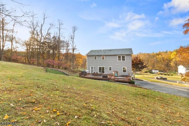 55 Woodland Rd, Franklin Boro, NJ 07416