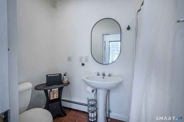 6 Downe Lane, Wilton, CT 06897