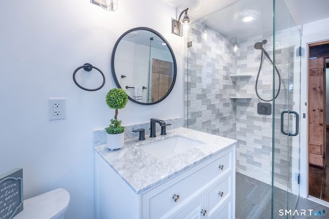 6 Downe Lane, Wilton, CT 06897